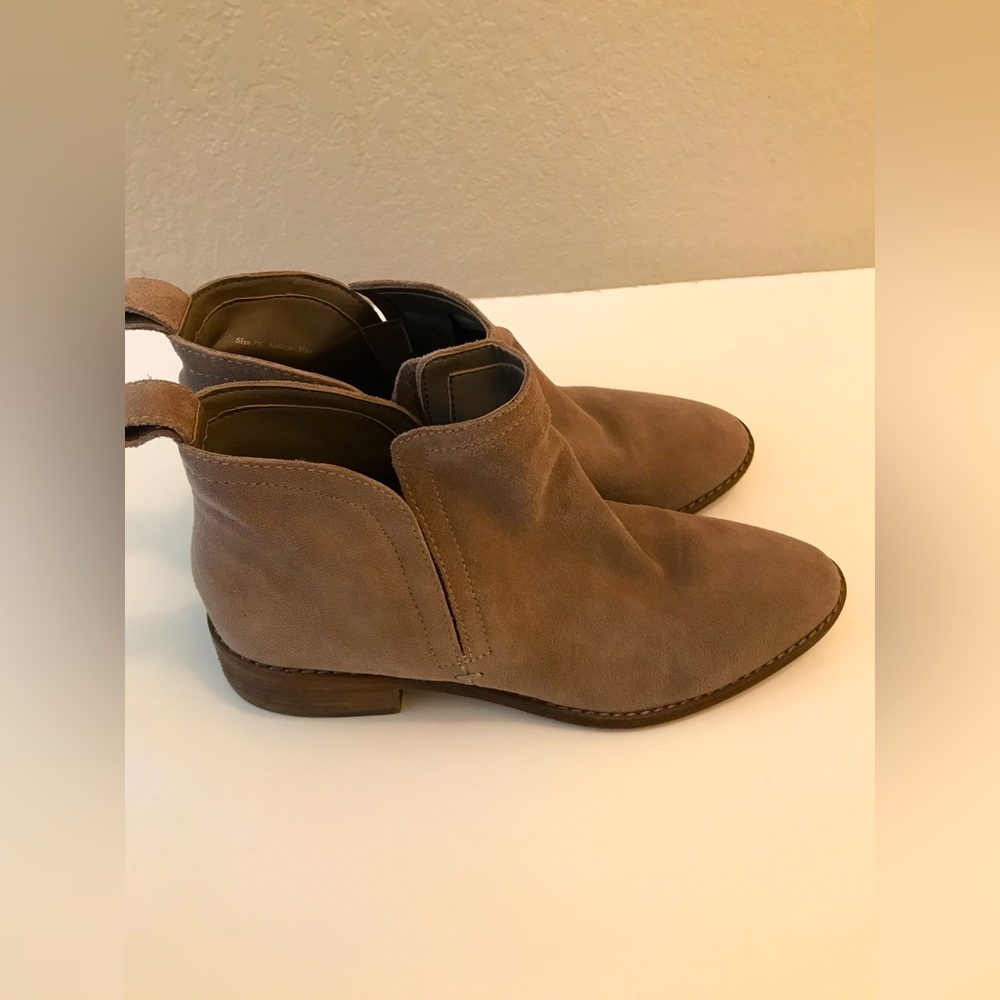 Dolce Vita Suede Booties 7 1/2